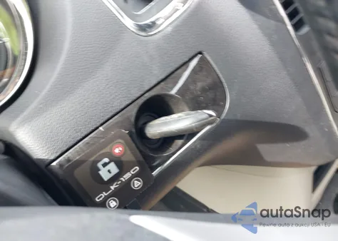 2016 Chrysler Town & Country Touring from USA, damaged, VIN 2C4RC1BG7GR159211